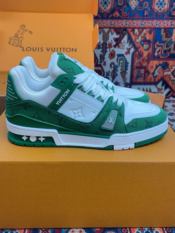 ルイヴィトン靴全体デザイン